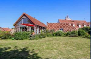 Photo de le B&B / Chambres d'hôtes B&B - Villa des Remparts - Ardres proche Calais-St Omer-Dunkerque à Ardres