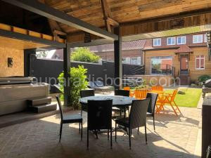 Aux portes des Lacs - Logement - 11 personnes - SPA-SAUNA - 4 chambres à Ardres